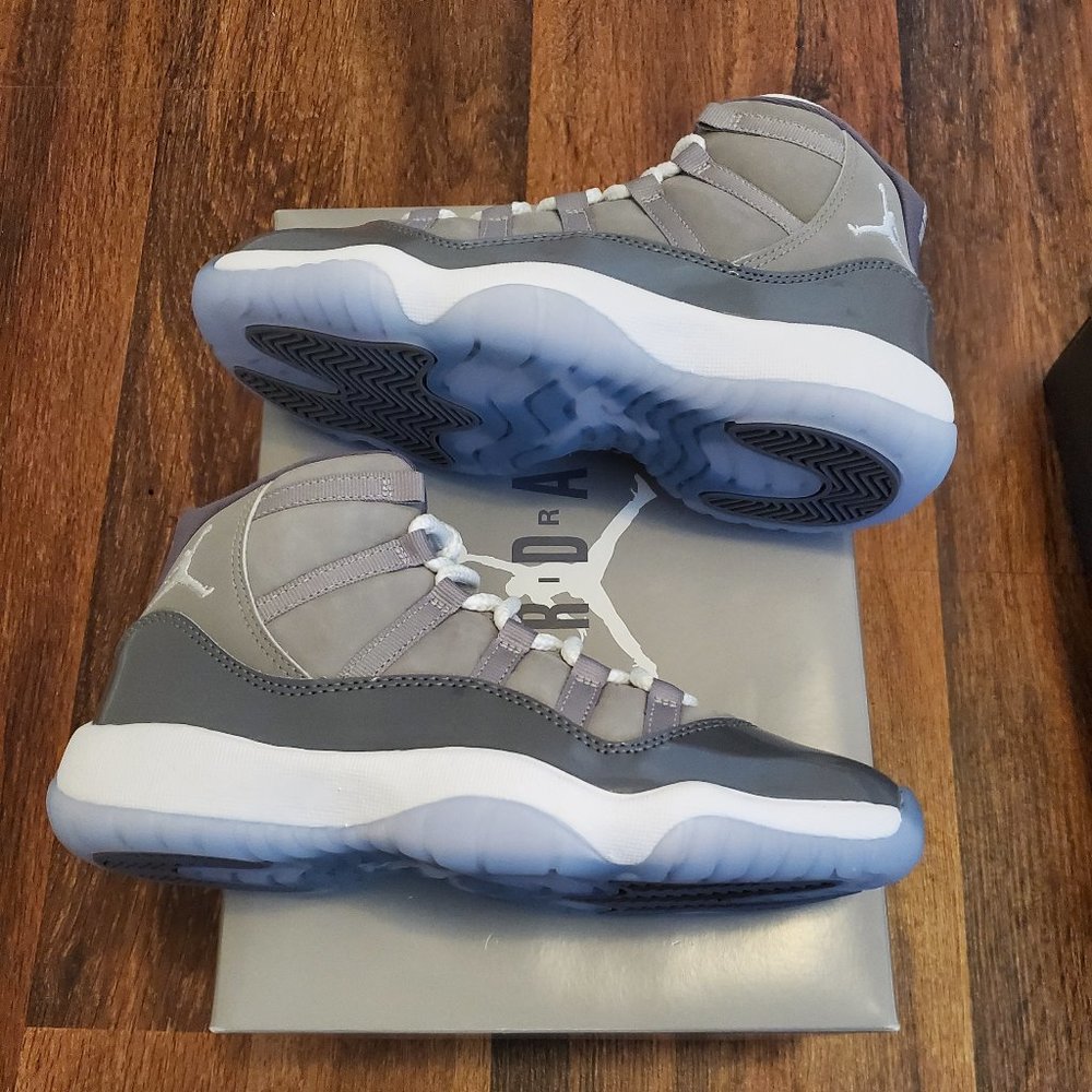 Air Jordan 11 Retro "Cool Greys" - GS 4Y (Women US 5.5)